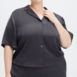 Fabletics l NWT Sleeper Button Down Pajama Top in Pewter 2X